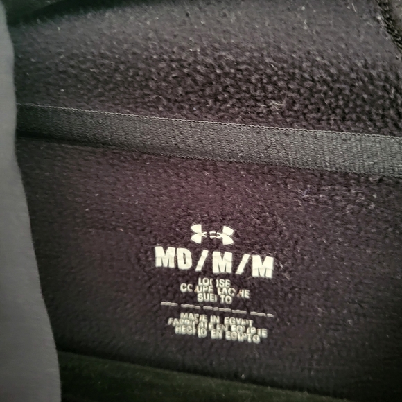 Under Armour Mens Medium Loose Black Long Sleeve Hoodie Kangaroo Pocket - Picture 2 of 5